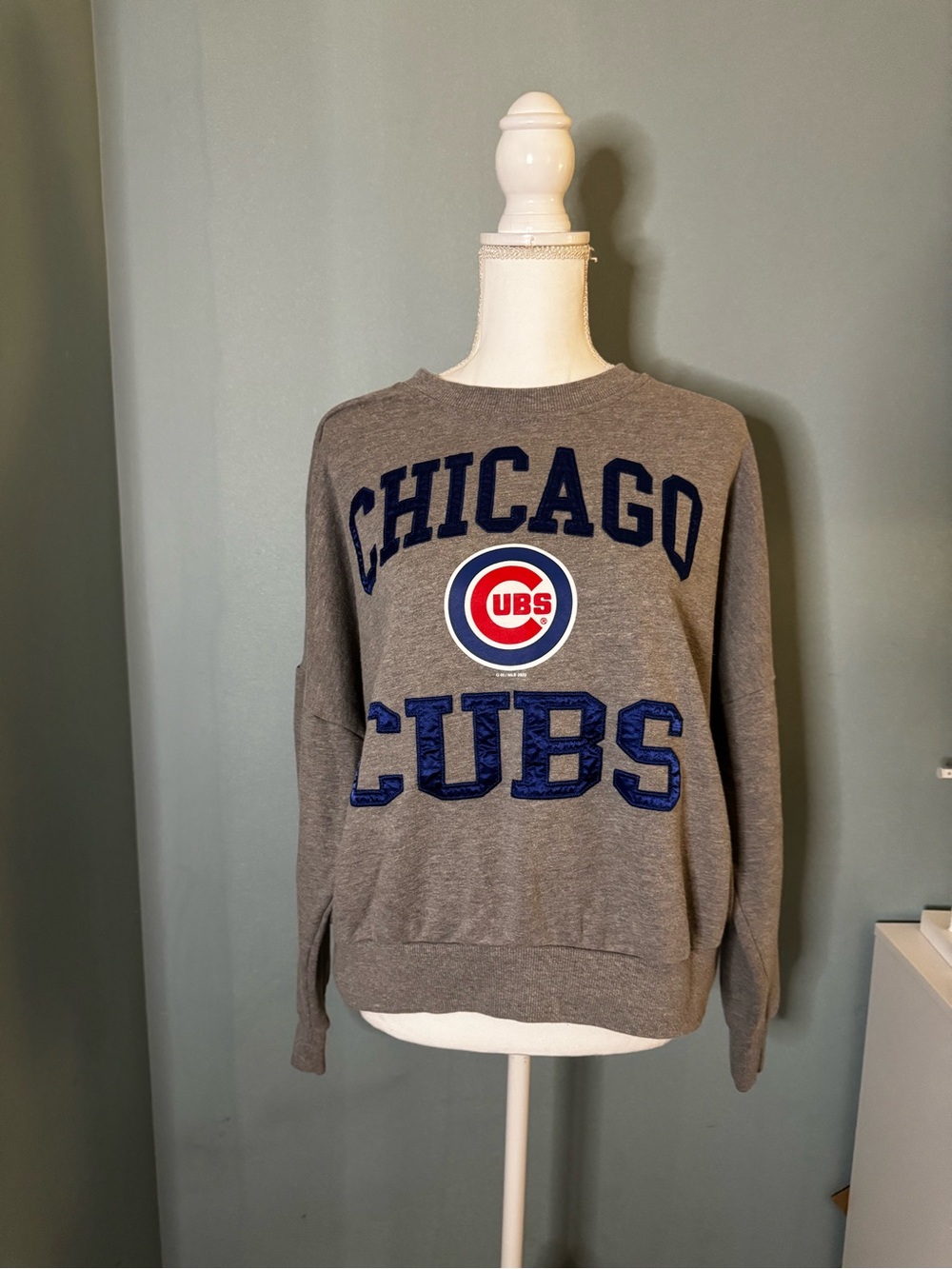 Chicago Cubs Gray Crewneck Sweatshirt XL EMBROIDERED MLB